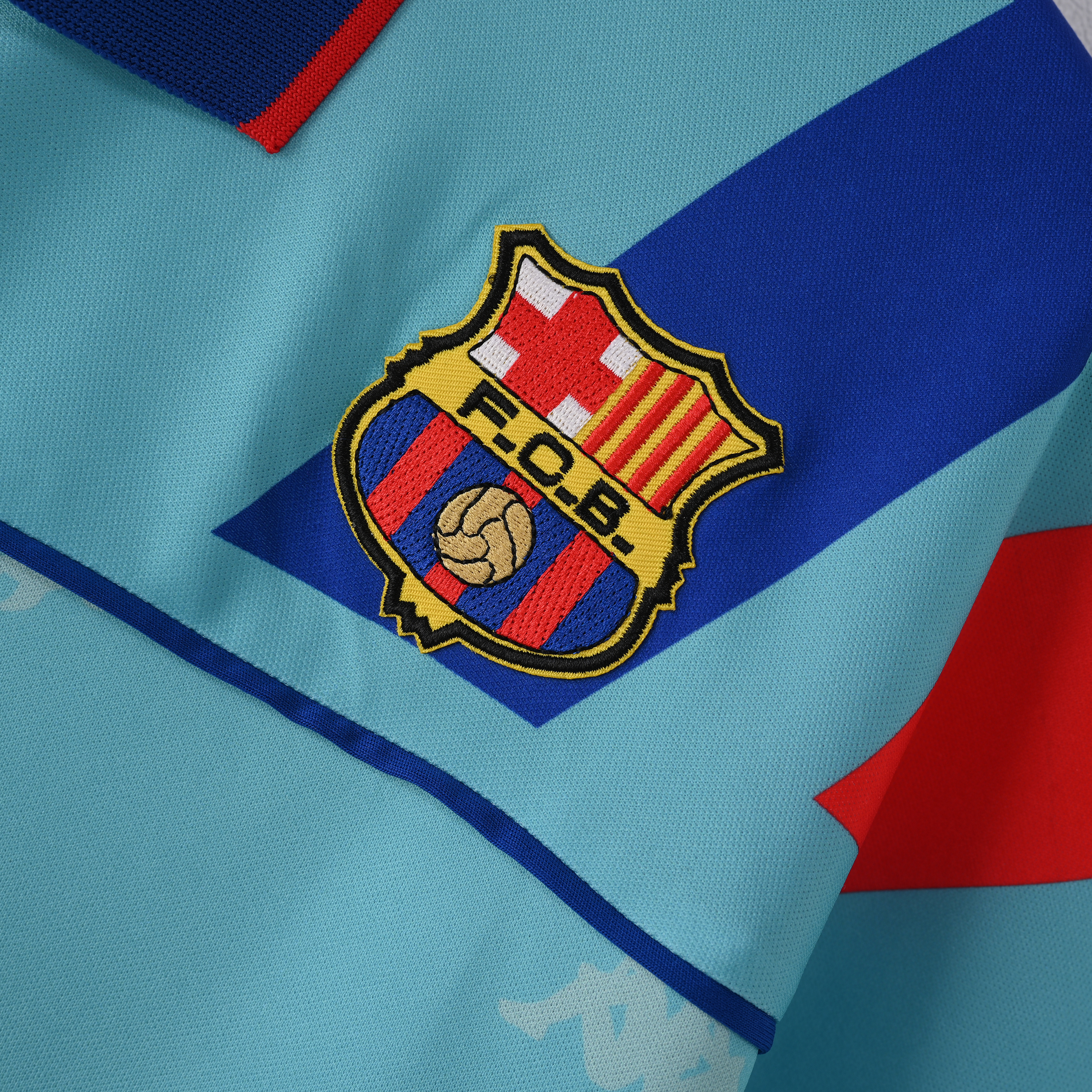 1992-1995 Barcelona away jersey
