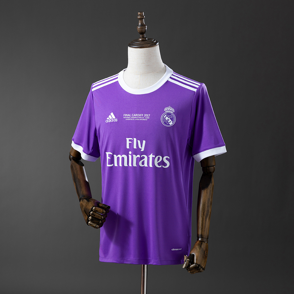 2016-2017 Real Madrid away jersey