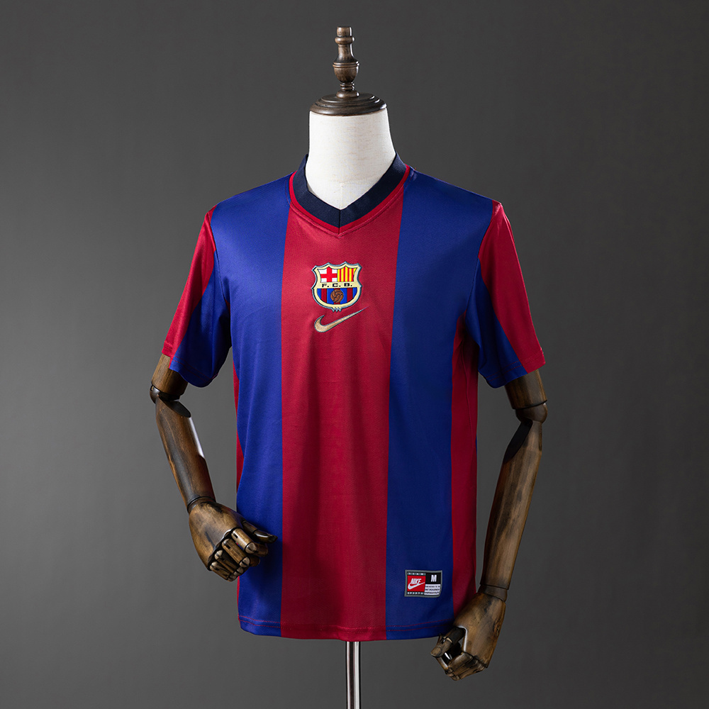 1998-1999 Barcelona home jersey