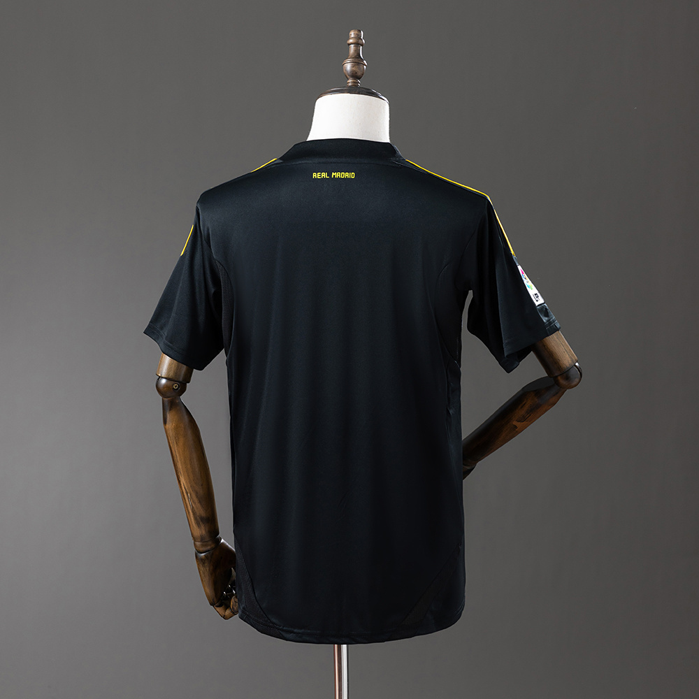 2011-2012 Real Madrid Goalkeeper Black  jersey