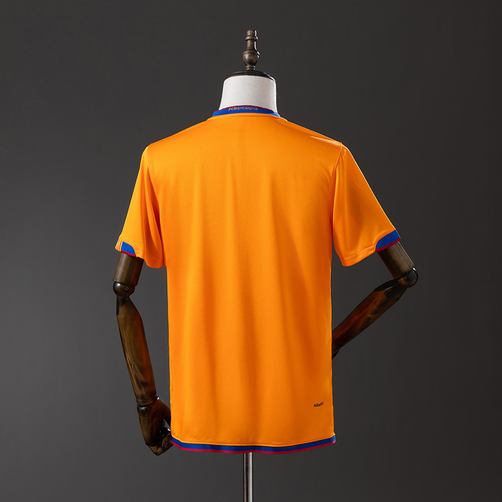 2006-2007 Barcelona away jersey