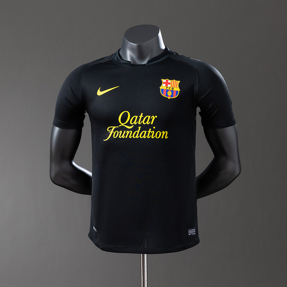 2011-2012 Barcelona away jersey