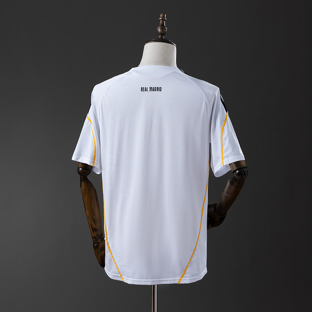 2009-2010 Real Madrid home jersey