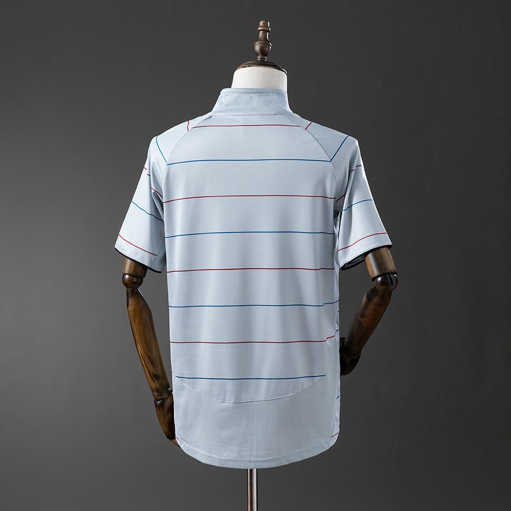 2003-2004 Barcelona away jersey