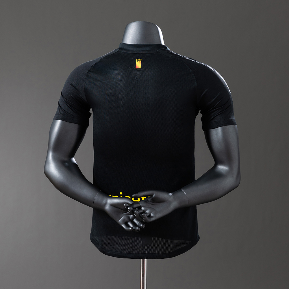 2011-2012 Barcelona away jersey