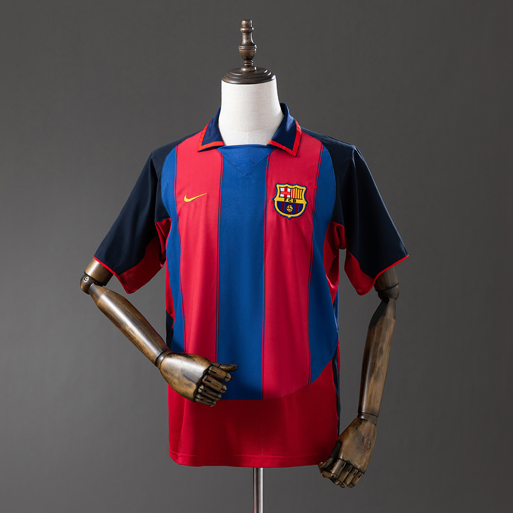 2003-2004 Barcelona home jersey