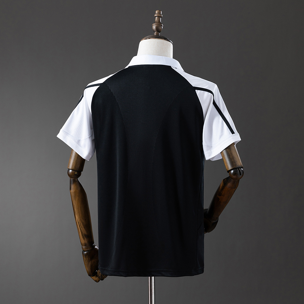 2001-2002 Real Madrid away jersey