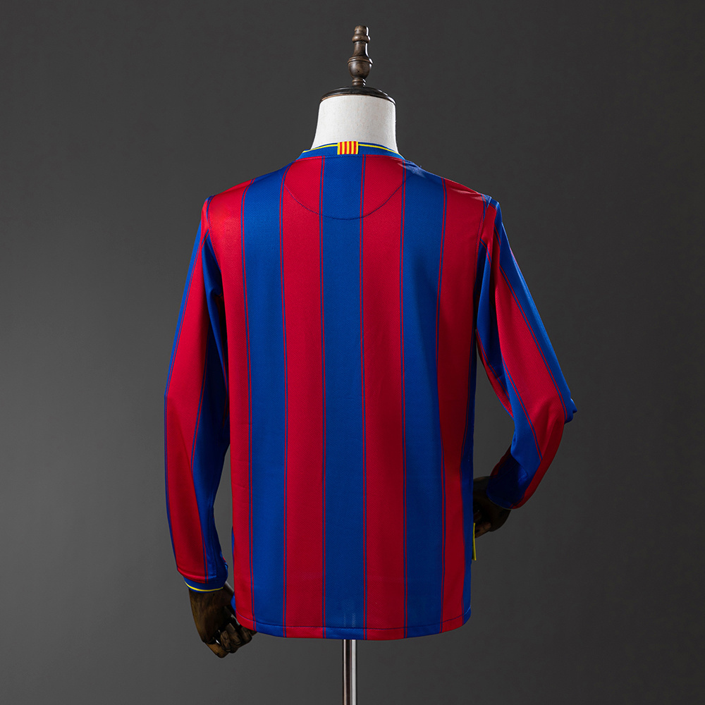 Long sleeves 2009-2010 Barcelona home jersey