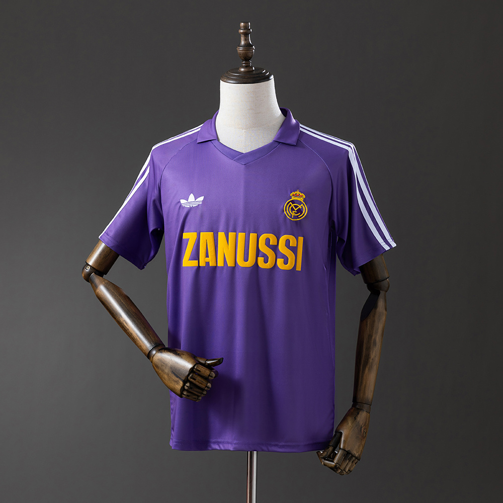 1984-1985 Real Madrid away jersey