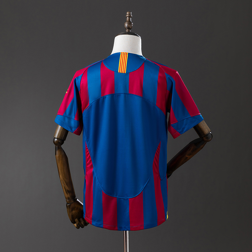 Champions League 2005-2006 Barcelona home jersey