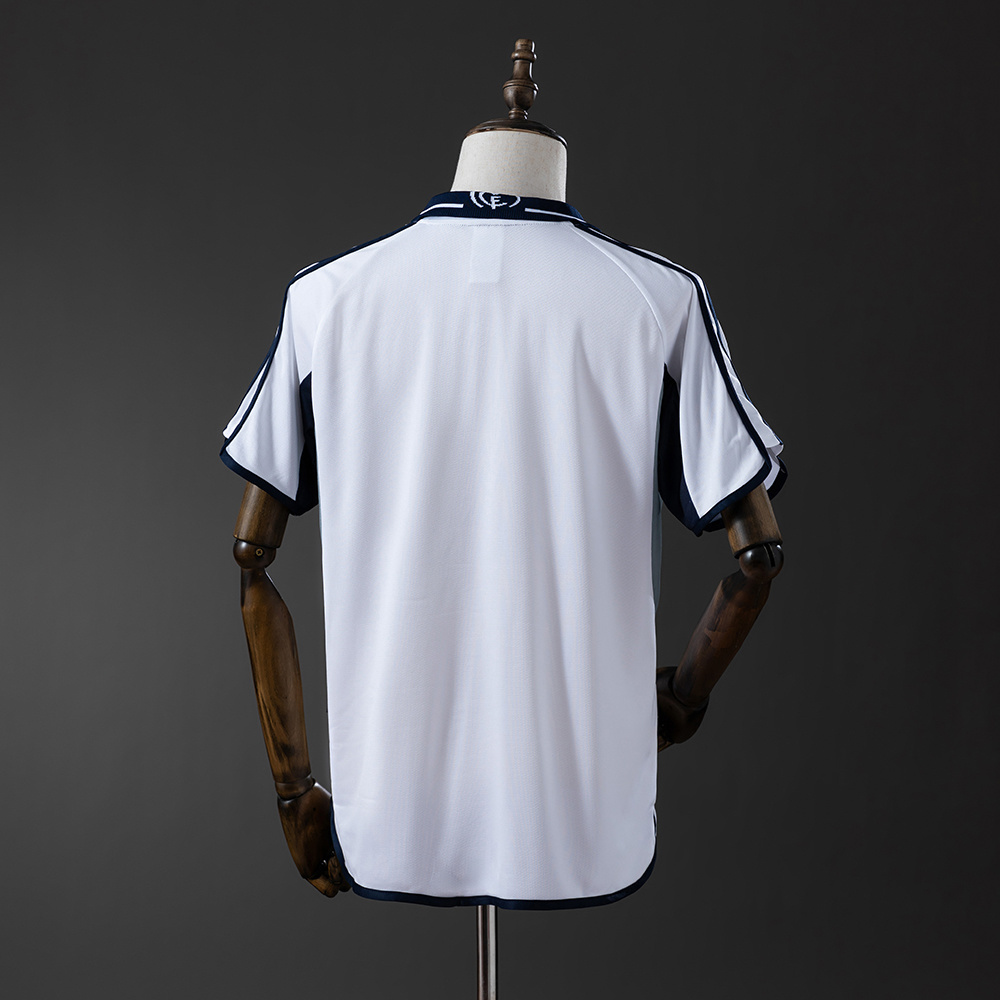 2000-2001 Real Madrid home jersey