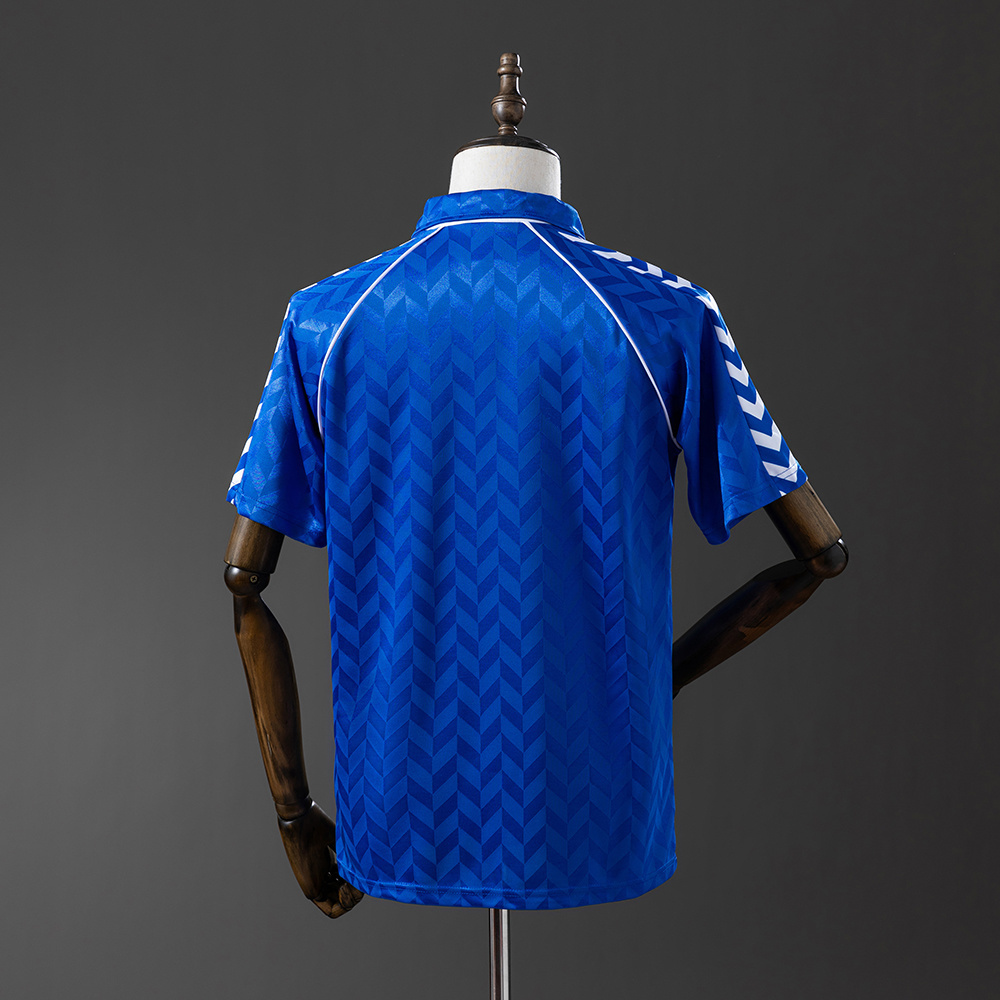 1986-1987 Real Madrid away jersey