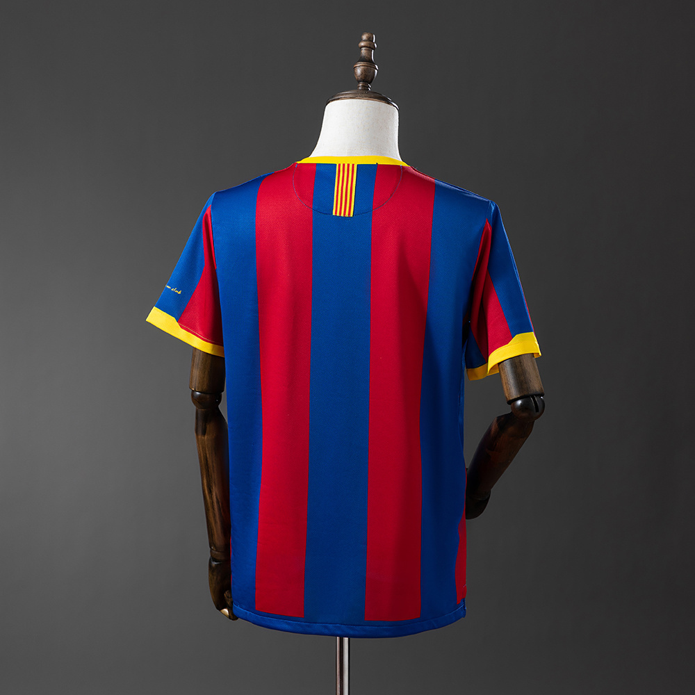 2010-2011 Barcelona home jersey