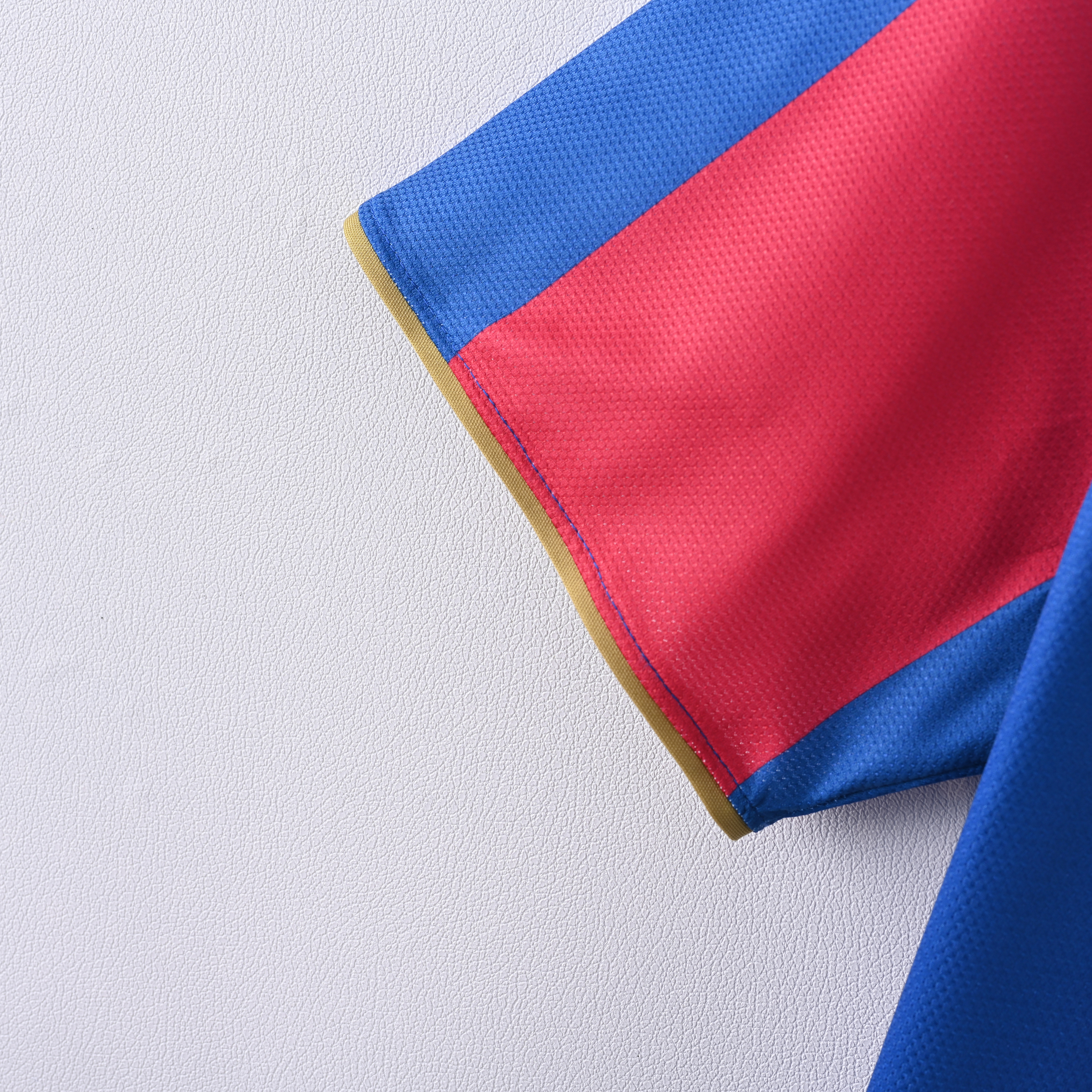 2007-2008 Barcelona home jersey