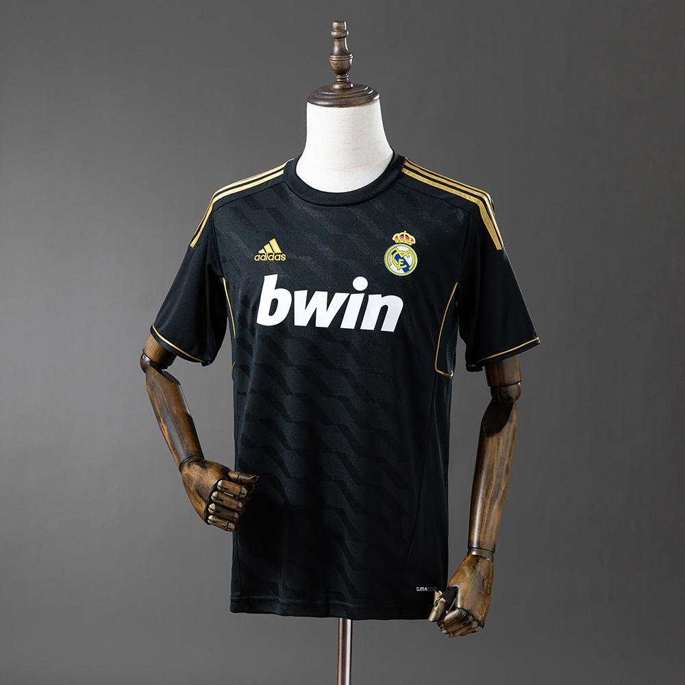 2011-2012 Real Madrid away jersey