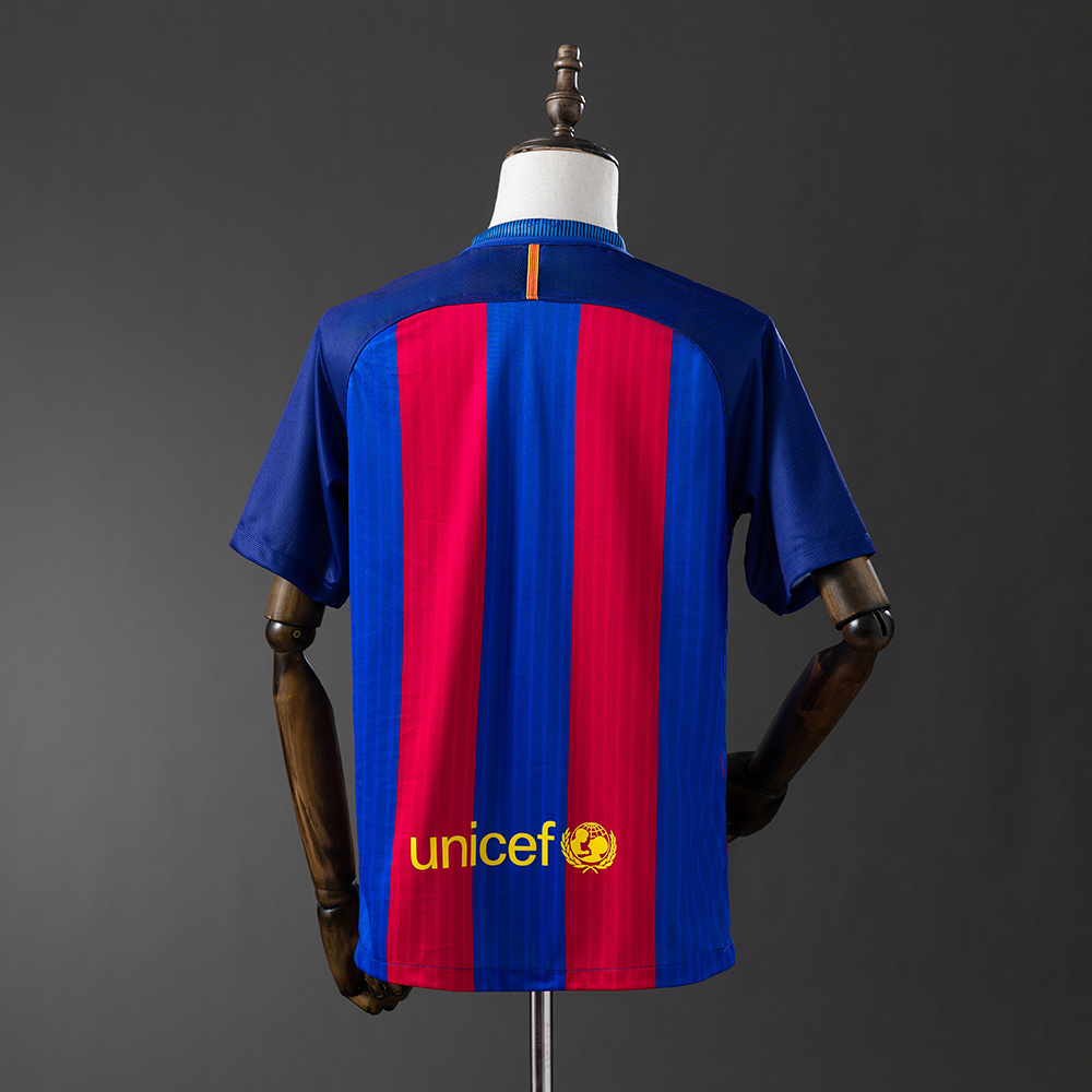 2016-2017 Barcelona home jersey