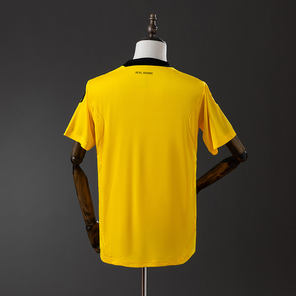 2011-2012 Real Madrid Goalkeeper jersey