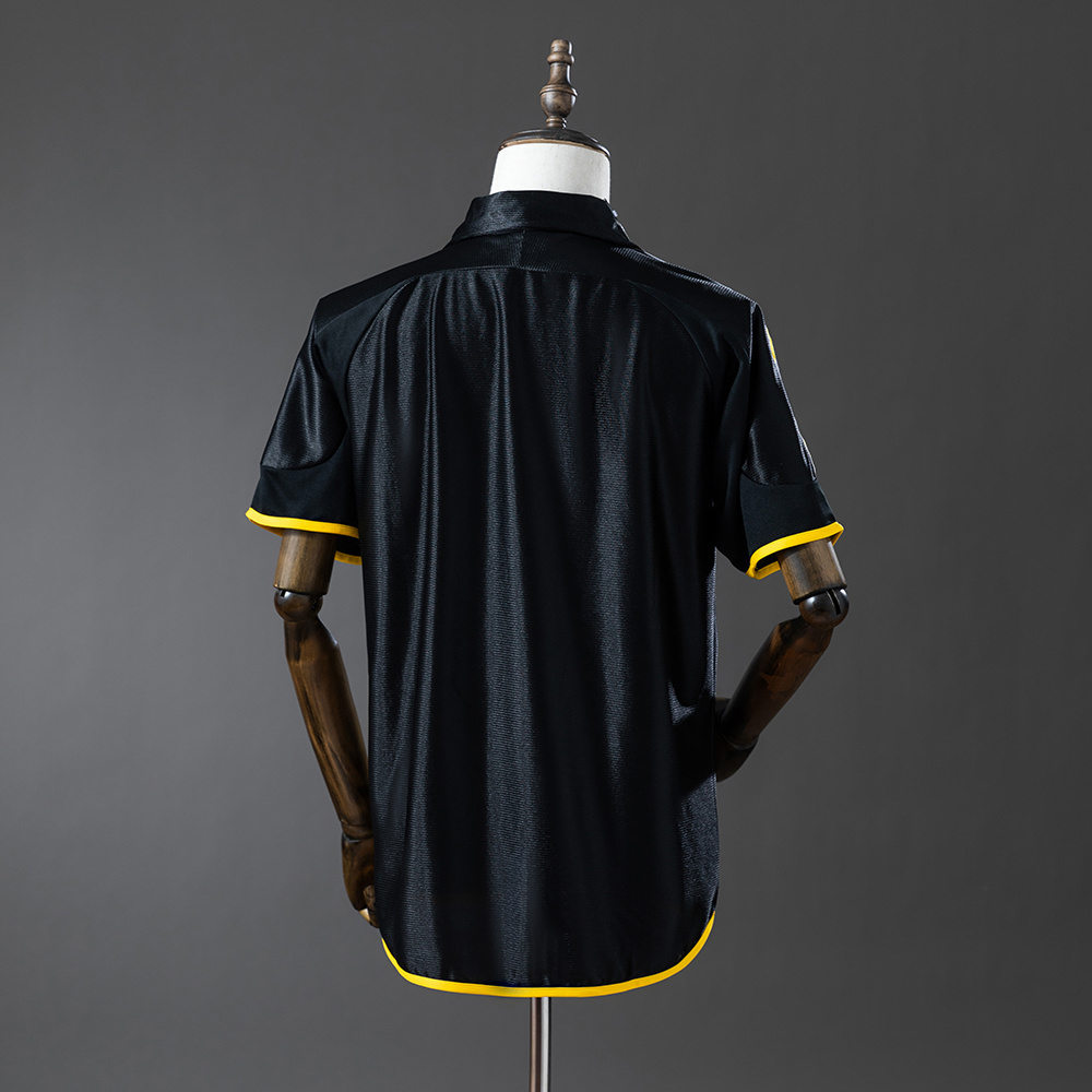 1999-2001 Real Madrid home jersey