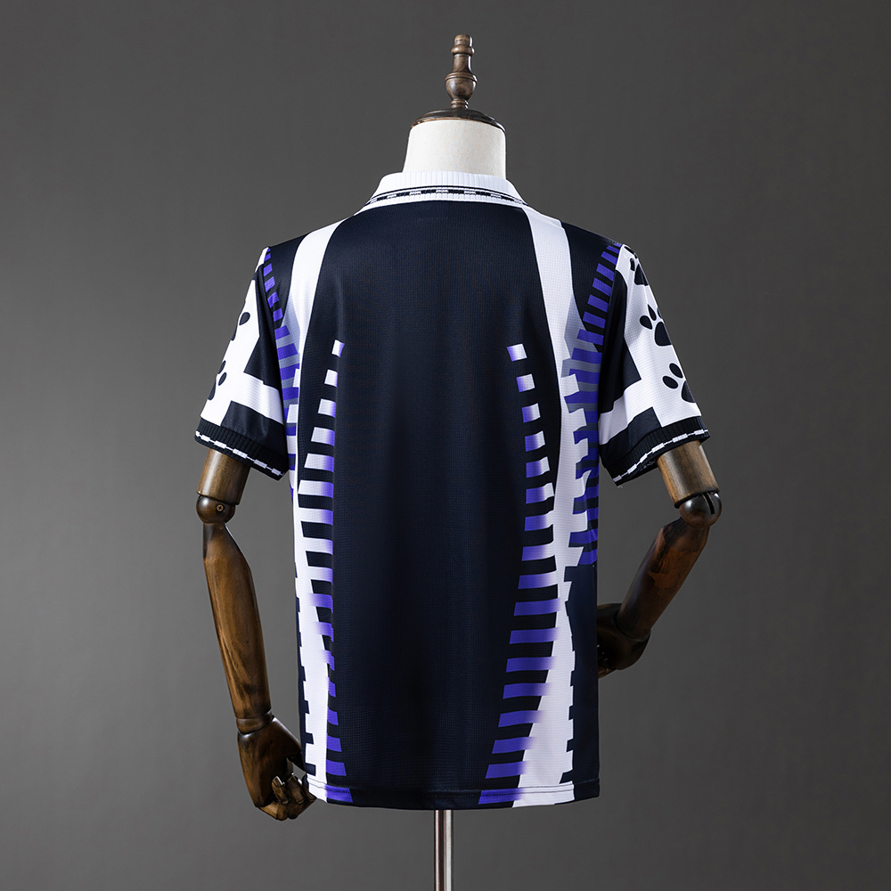 1997-1998 Real Madrid third jersey