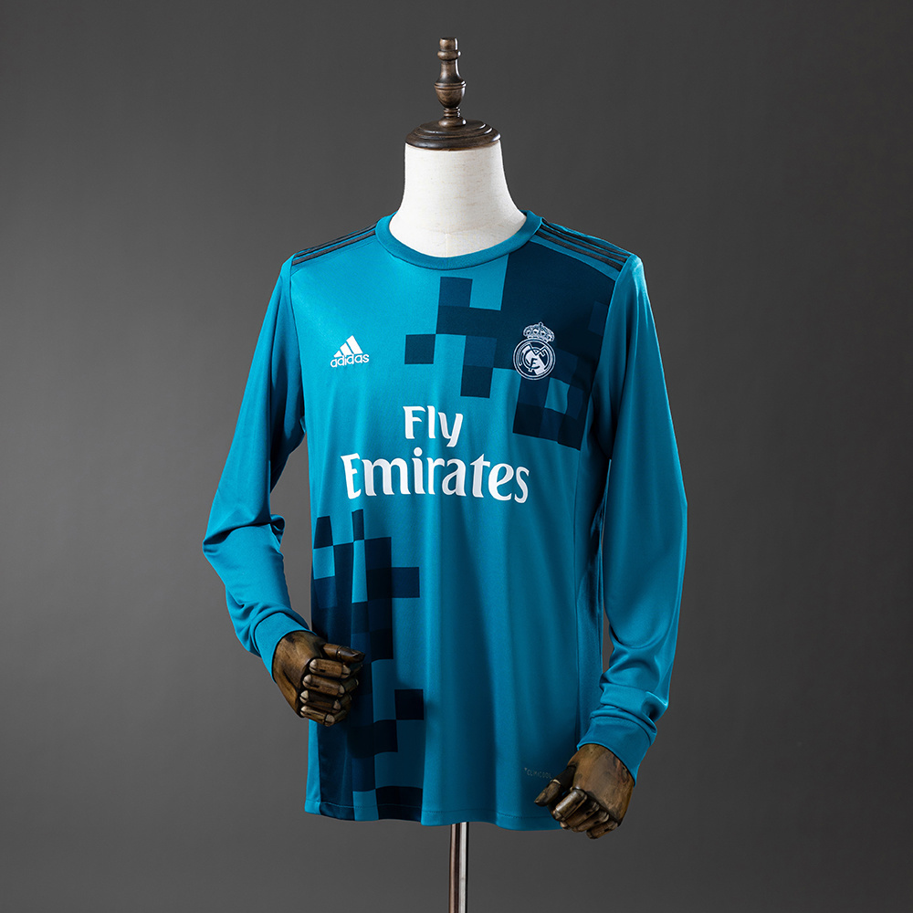 Long sleeves 2017-2018 Real Madrid third jersey