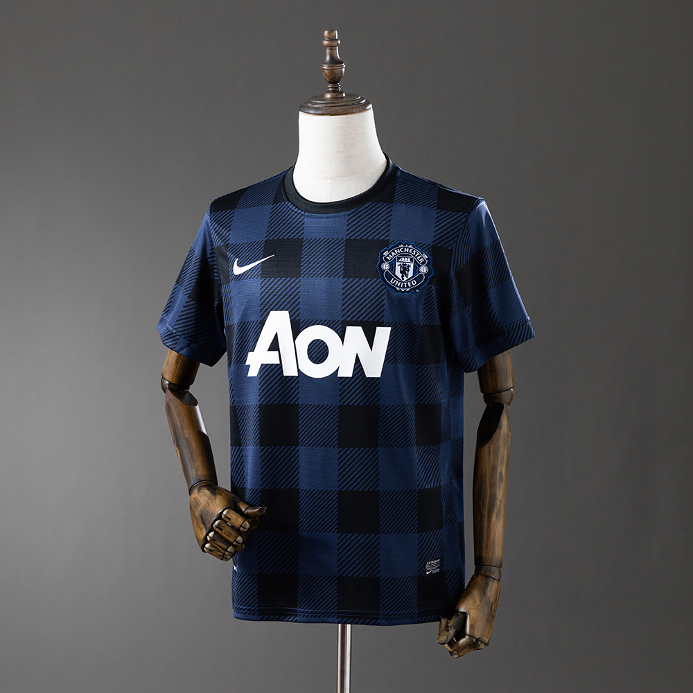 2013-2014 Manchester United away jerseys