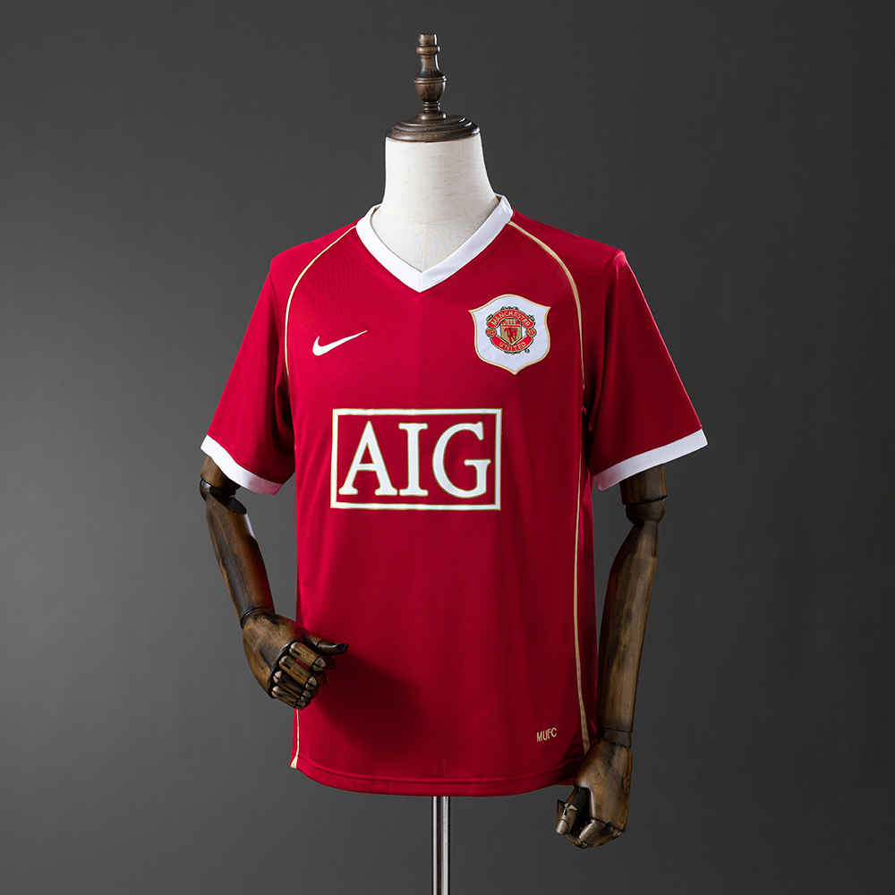 2006-2007 Manchester United home jersey