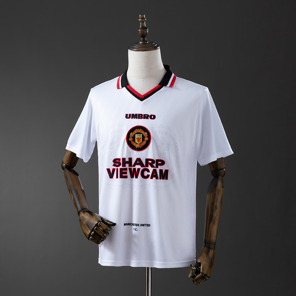 1996-1997 Manchester United away jersey
