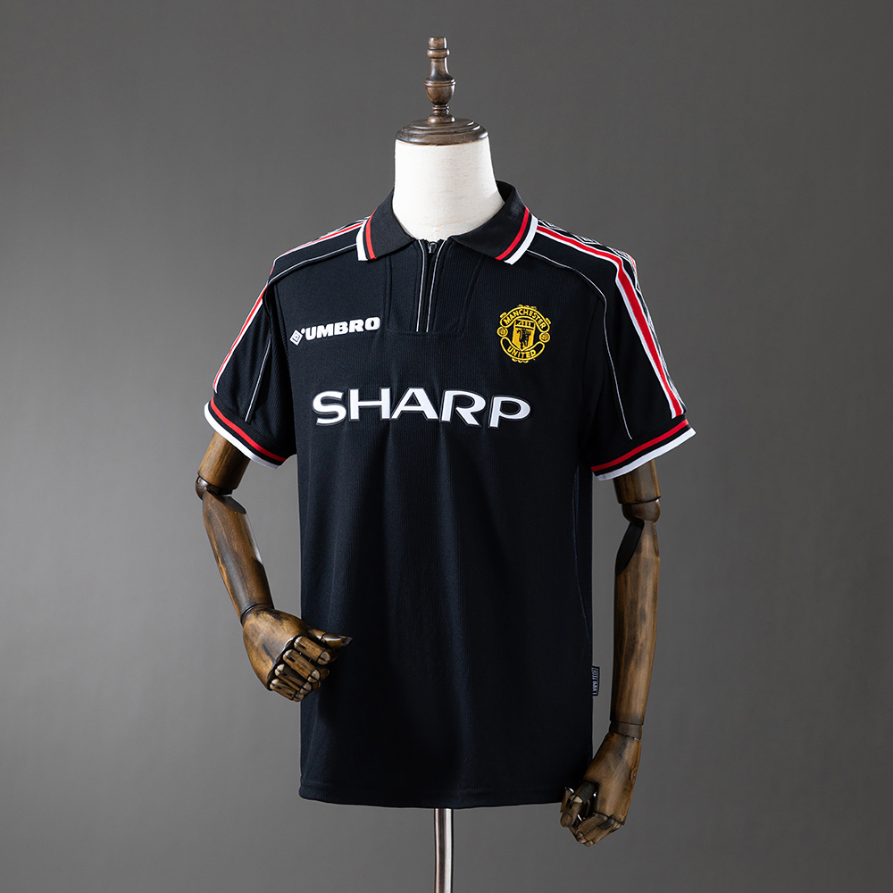 1998-1999 Manchester United away jersey