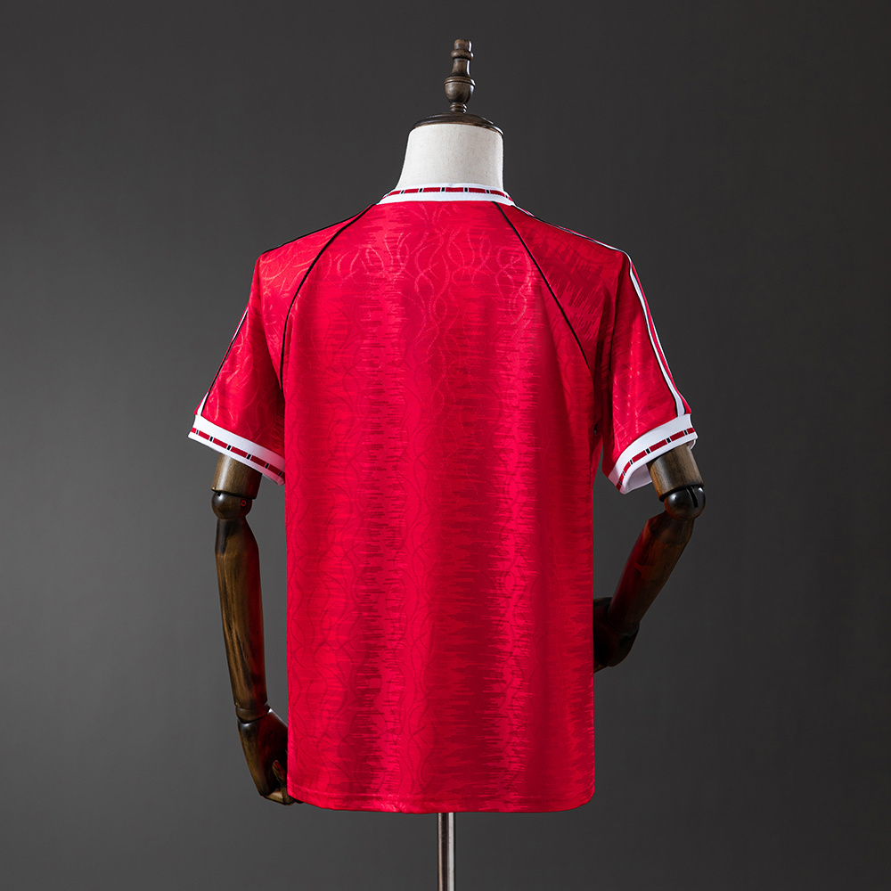 1990-1992 Manchester United home jersey