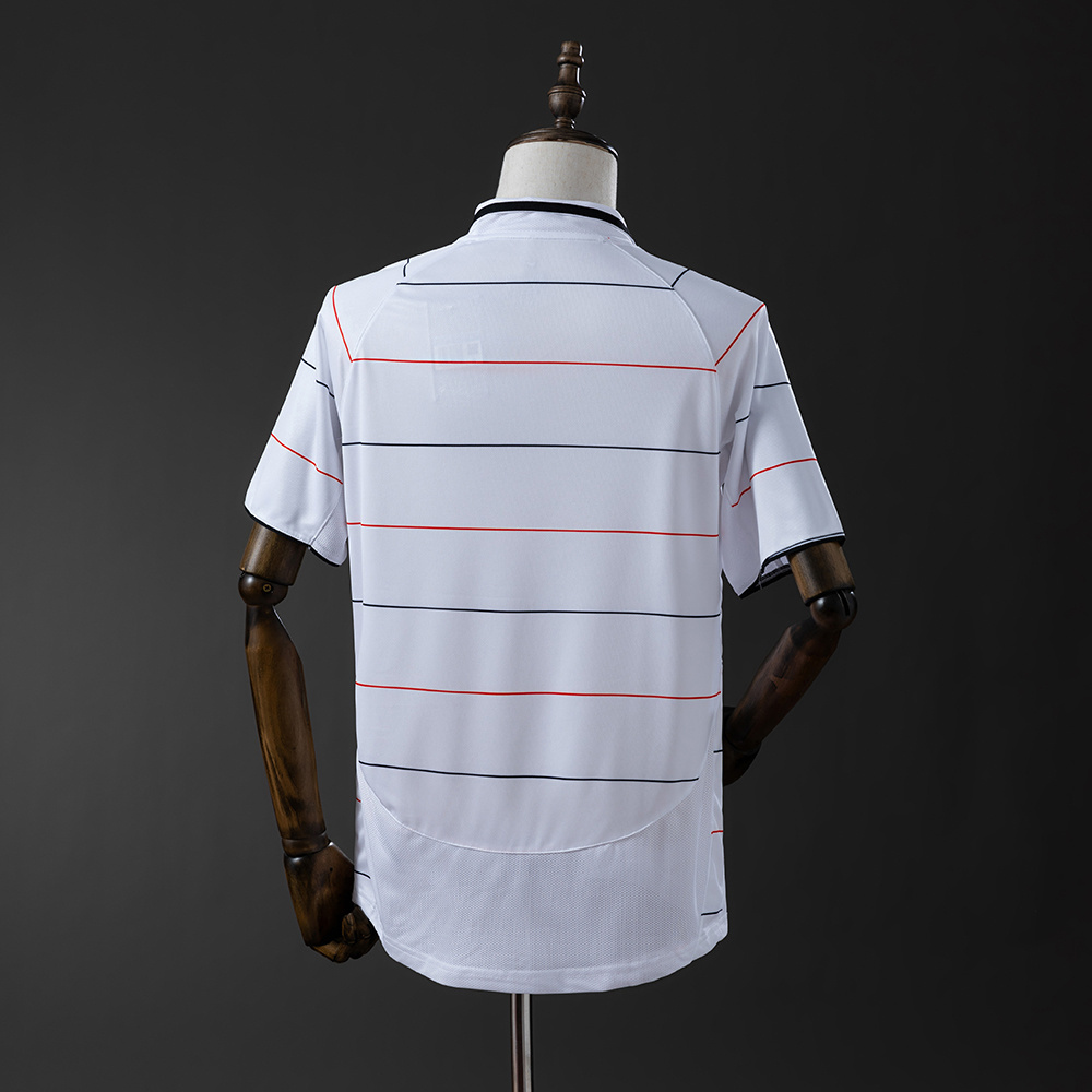 2003-2004 Manchester United away jersey