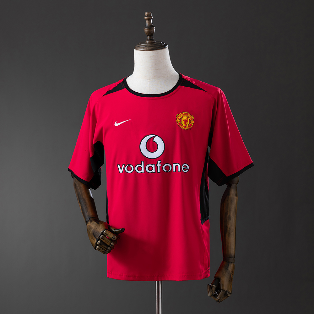 2002-2004 Manchester United home jersey