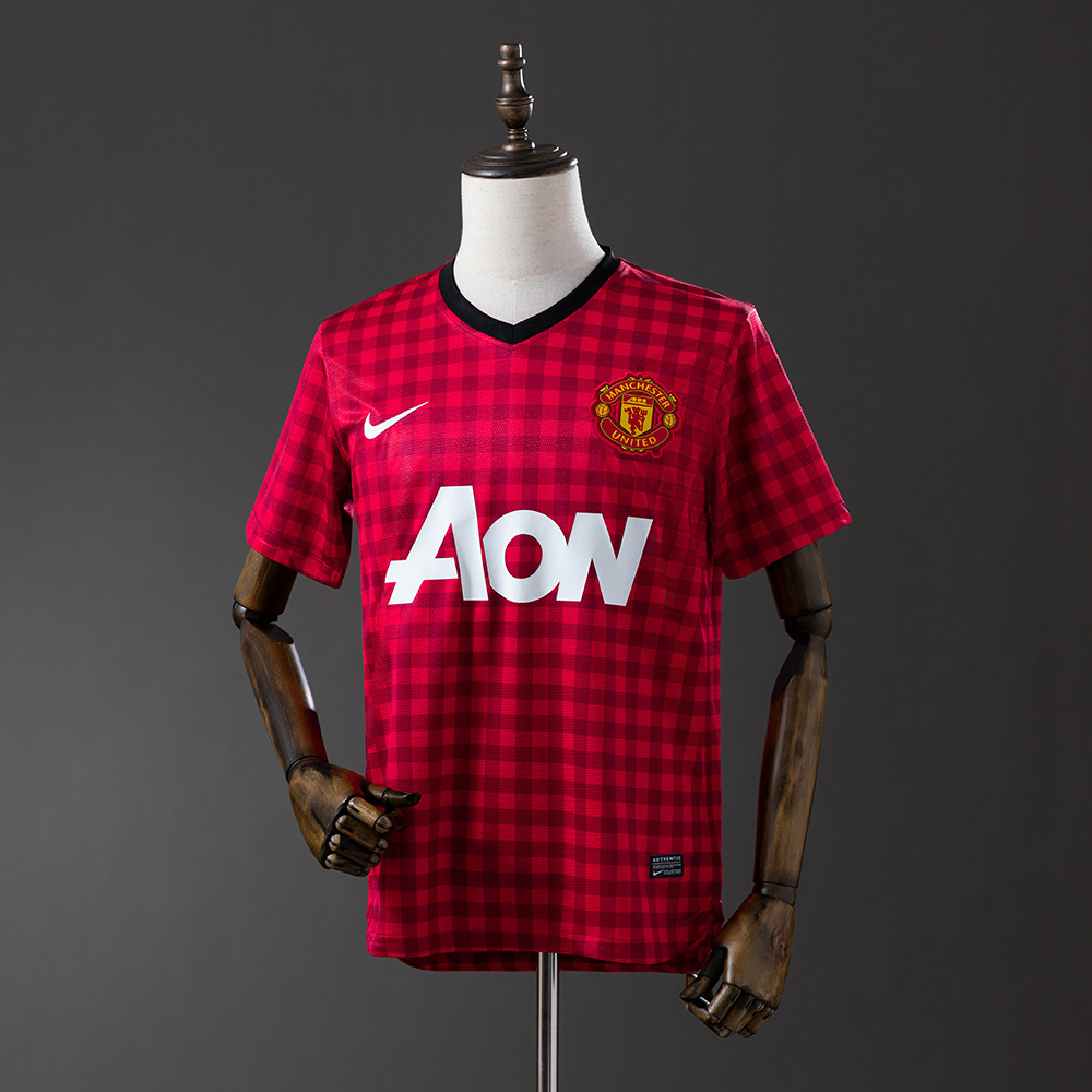 2012-2013 Manchester United home jersey