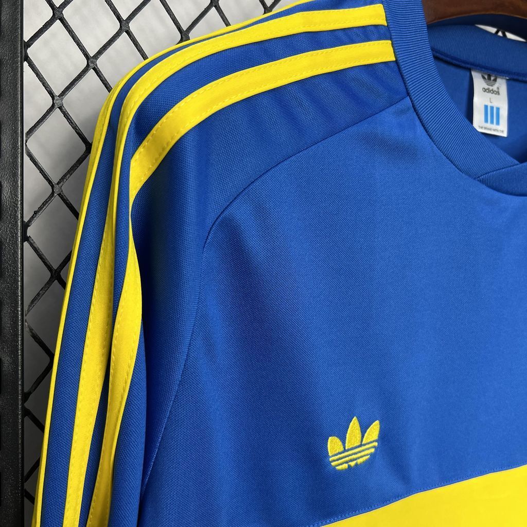 Long sleeves 1981 Boca Juniors home Jersey