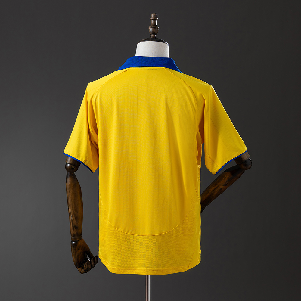 2003-2005 Arsenal away jersey