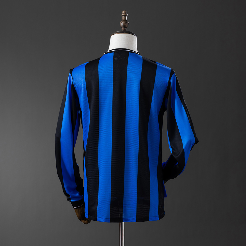 Long sleeves 2009-2010 Inter Milan home jersey
