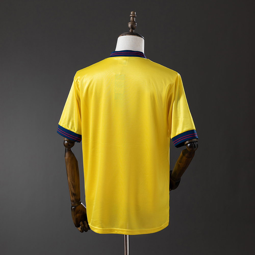 1983-1986 Arsenal away jersey