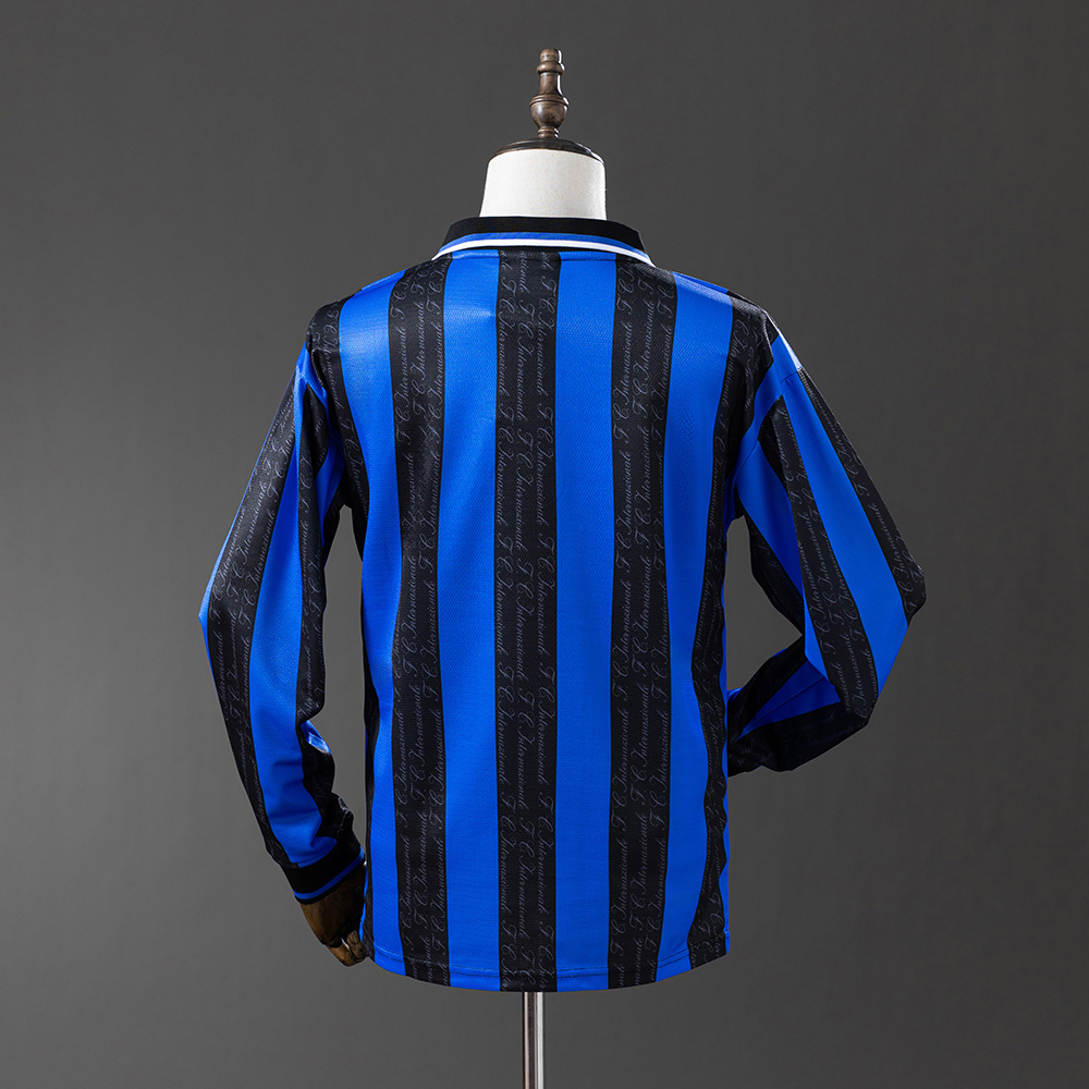 Long sleeves 1997-1998 Inter Milan home jersey