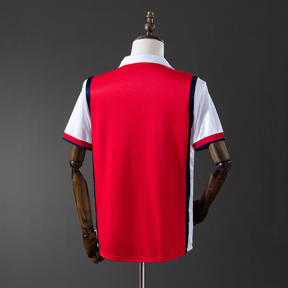 1998-1999 Arsenal home jersey