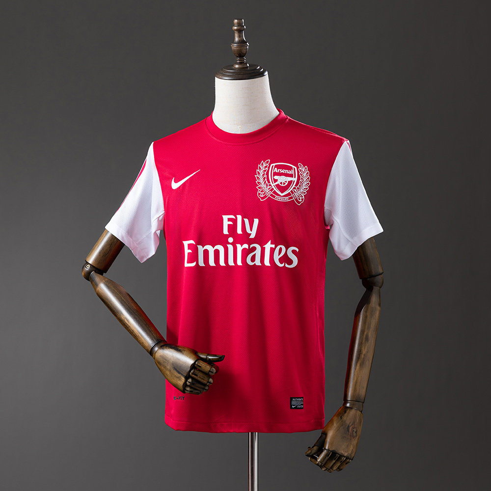 2011-2012 Arsenal home jersey