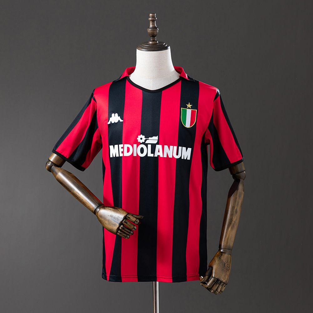 1988-1989 AC Milan home jersey
