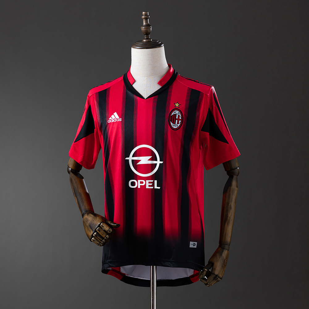 2004-2005 AC Milan home jersey
