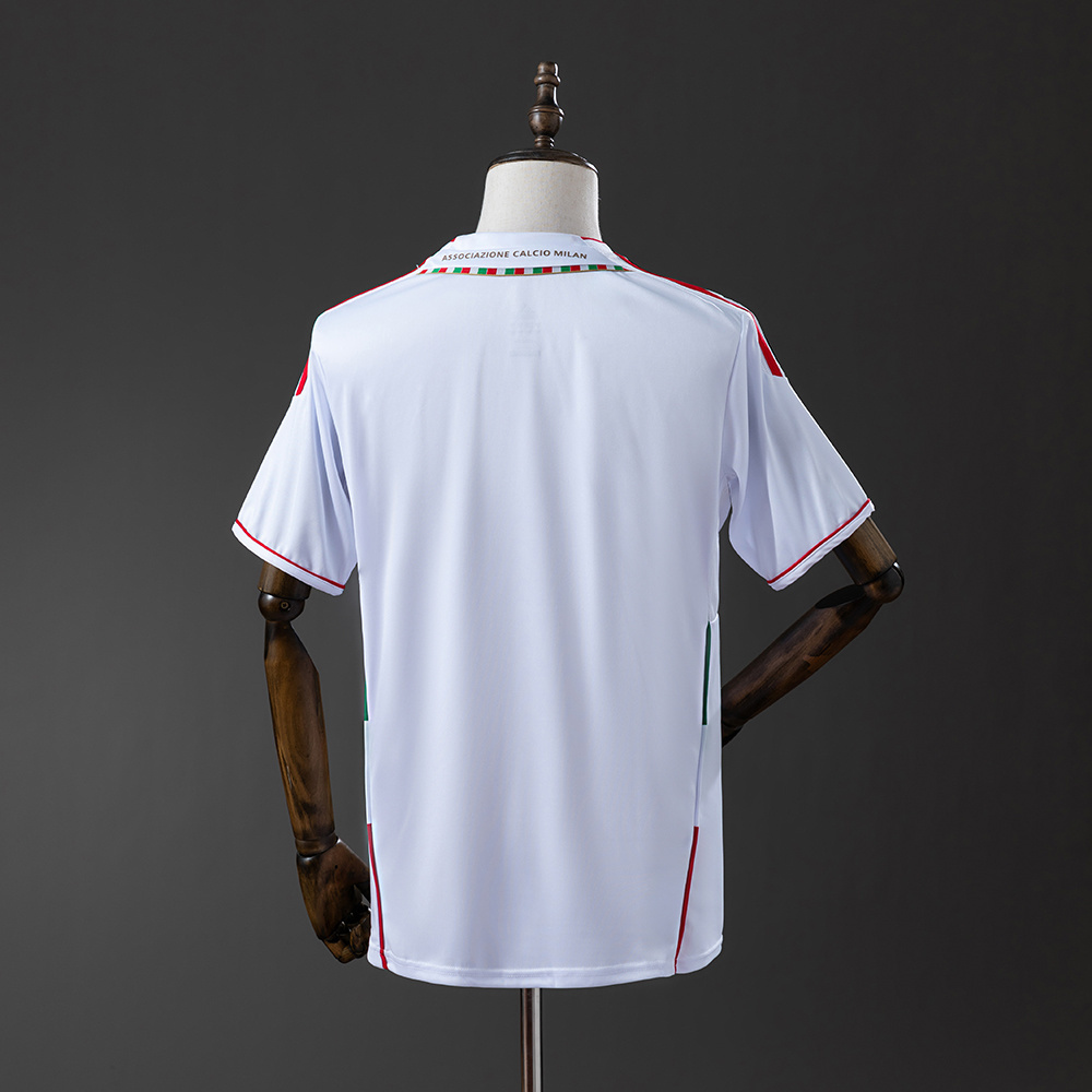 2011-2012 AC Milan away jersey