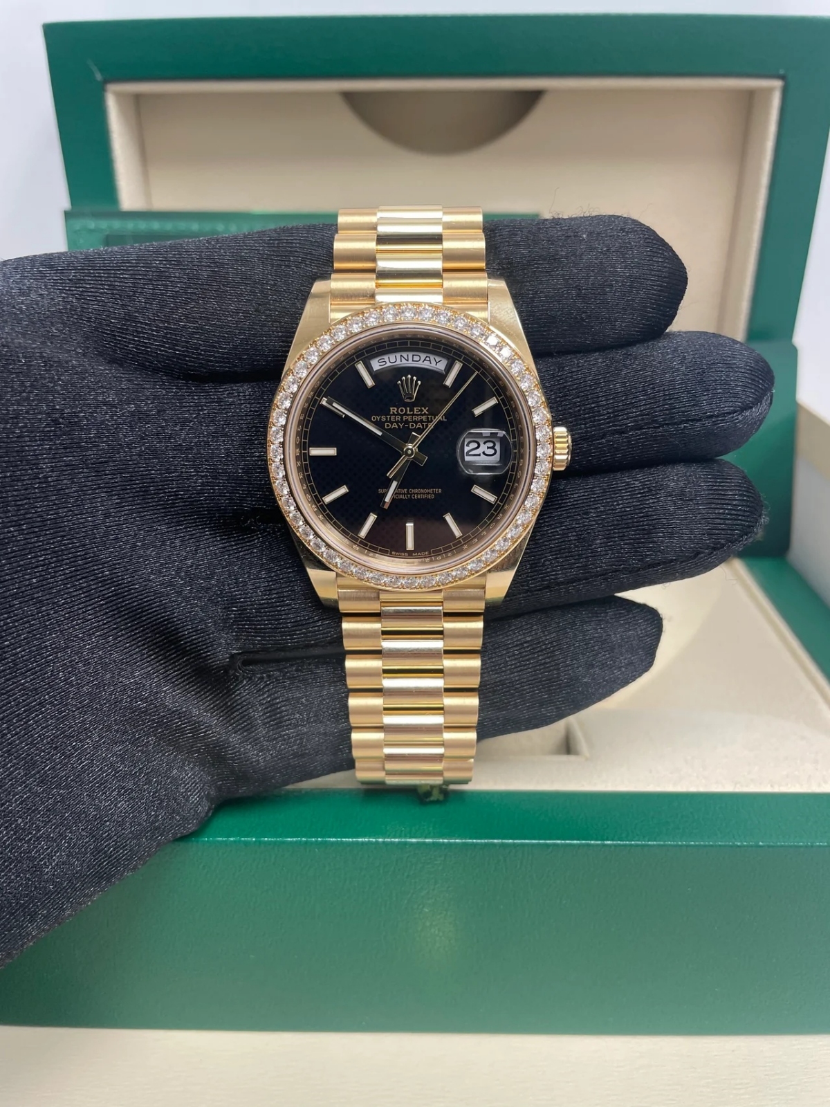 【Super Clone】ROLEX Day-Date 40mm Bright Black Dial President Watch 228348RBR-0043