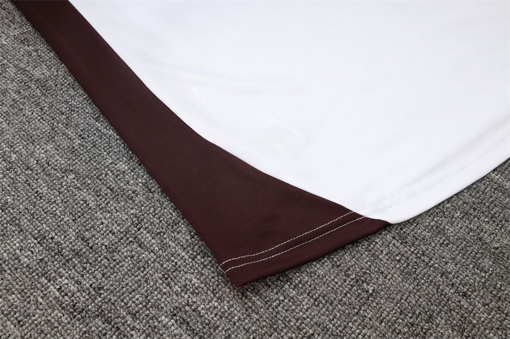 Bayern Munich Training Jersey Suit 24/25