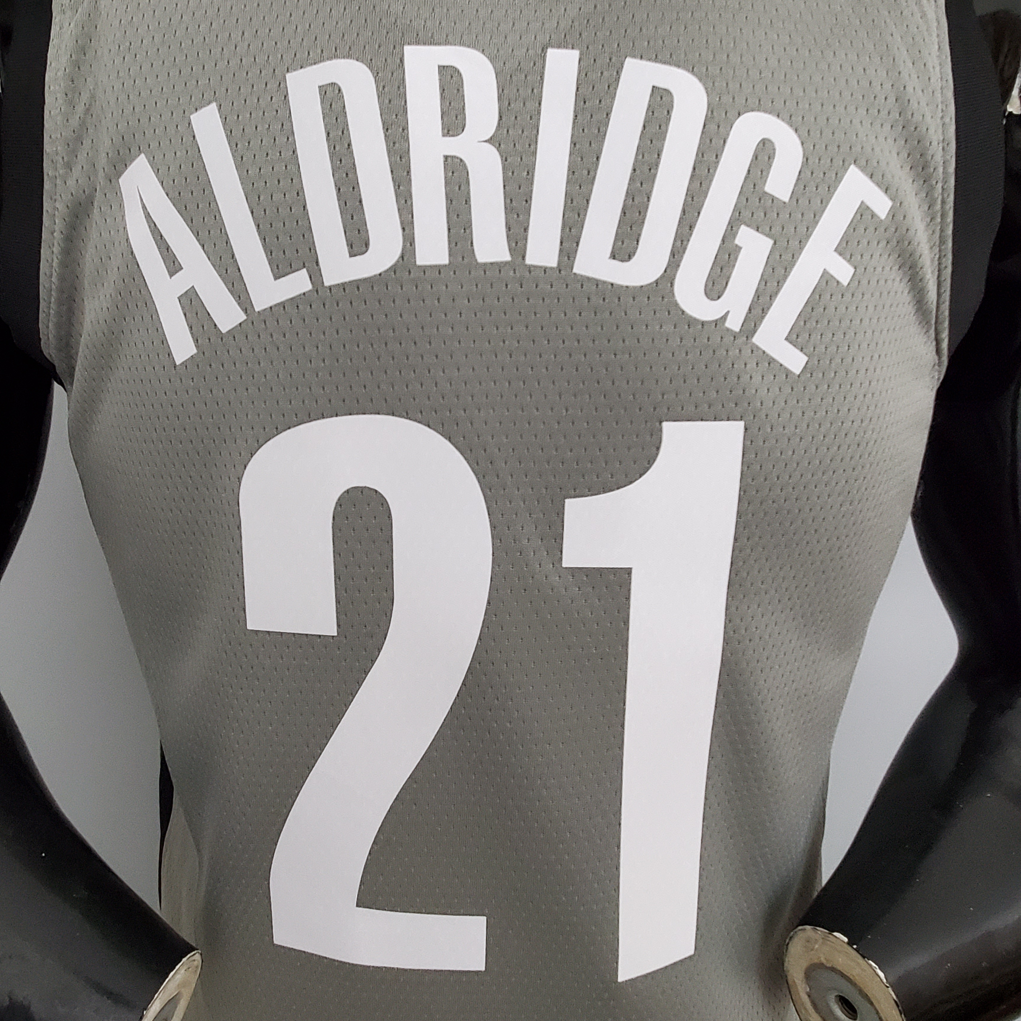 LaMarcus Aldridge Brooklyn Nets Swingman Jersey Gray