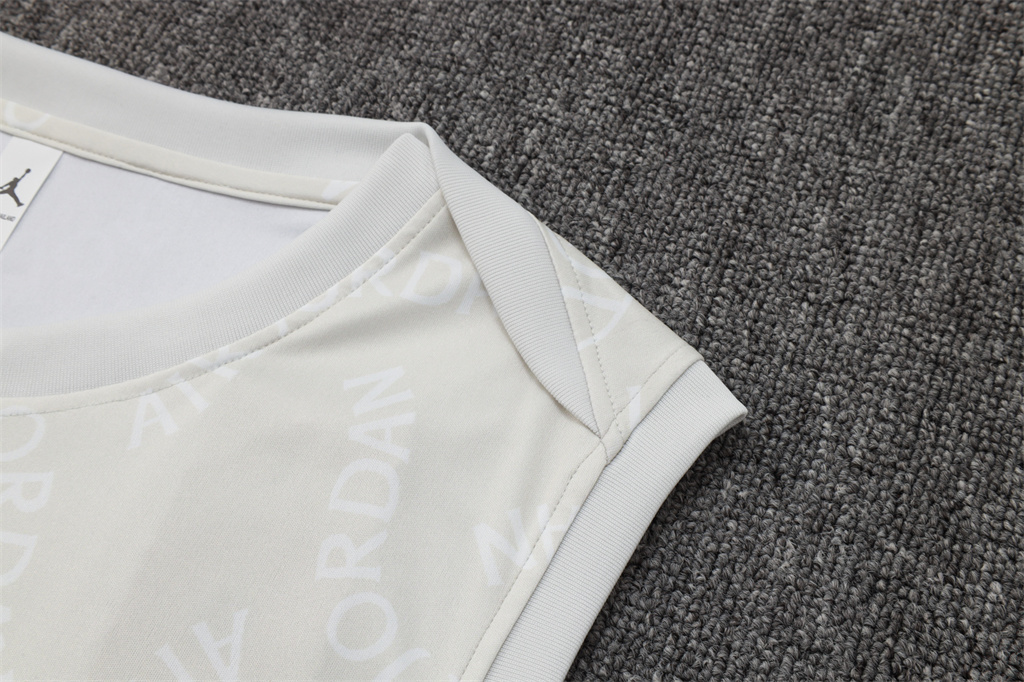 Paris Saint Germain Training Jersey 24/25