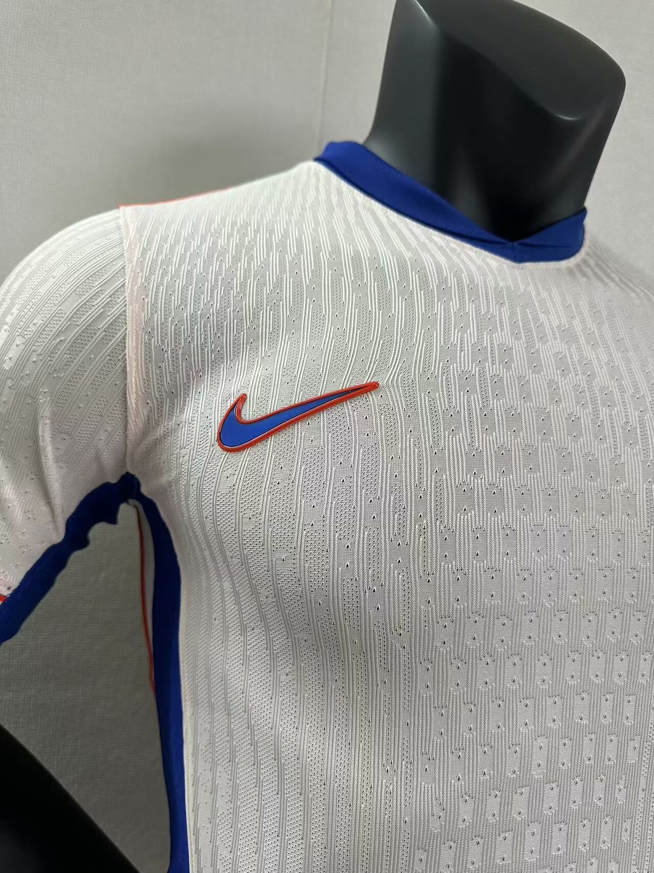 Chelsea Away Player Jersey 24/25