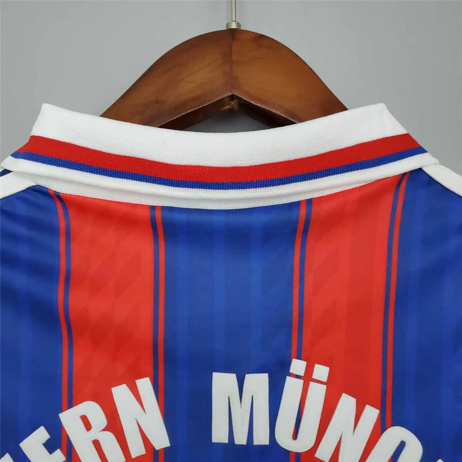 95-97 Bayern Munich Retro Jersey Home