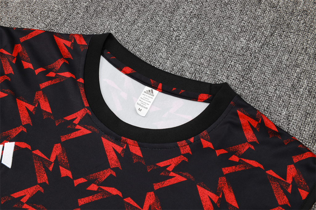 Manchester United Training Jersey 24/25