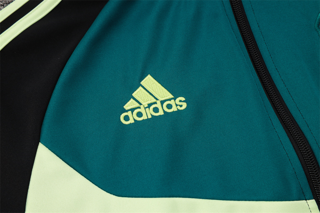 Manchester United Training Jacket 24/25